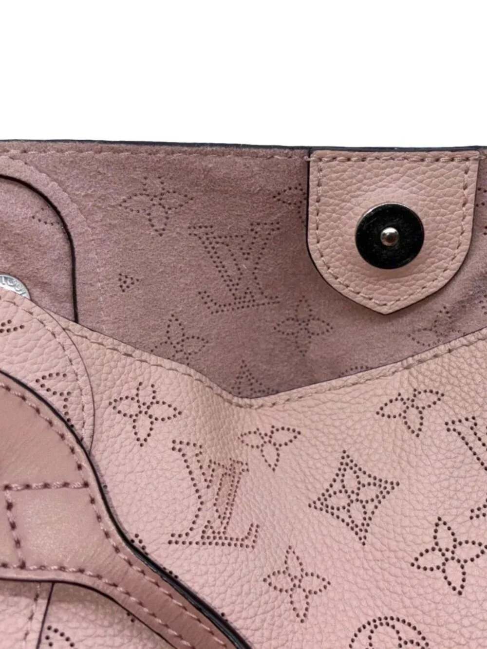 LOUIS VUITTON  Hina PM Mahina Leather Crossbody Bag Magnolia